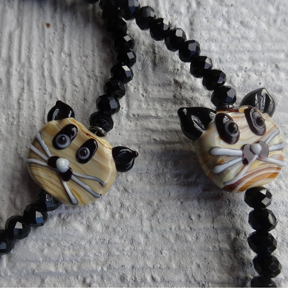 🌺[2/$40.00]🌺 Black Cat Women’s Necklace - Picture 2 of 8